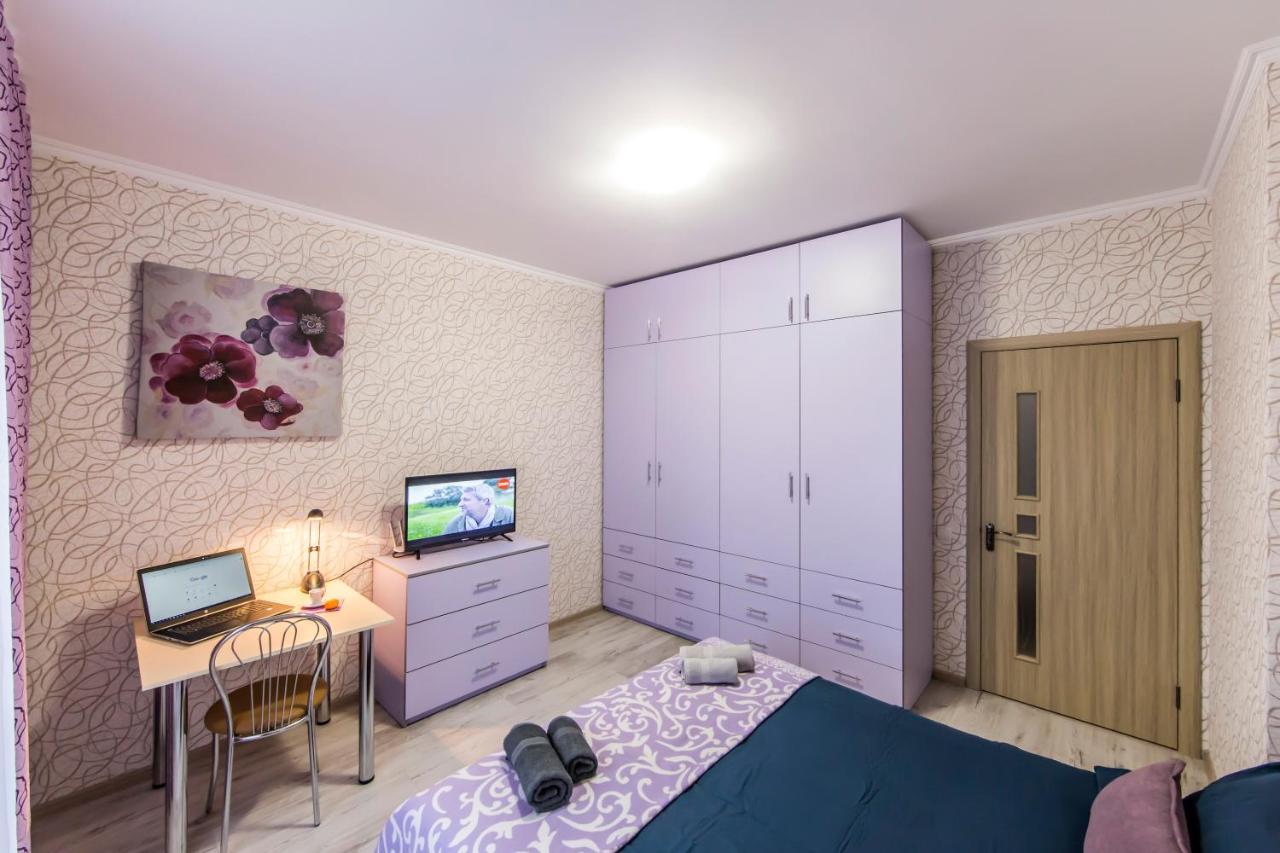 Стильные Апартаменты,Метро Вырлица,Метро Харьковская Kiev Eksteriør billede